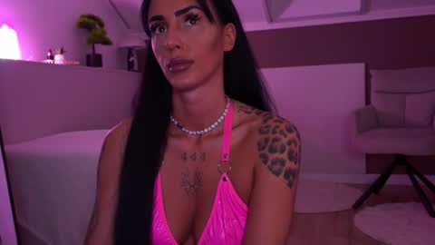 Hayley online show from 03/01/26, 10:01