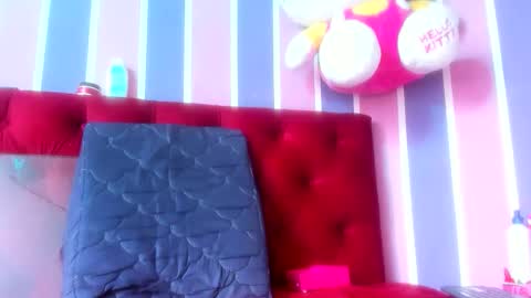 hayley miller online show from 12/16/25, 04:45