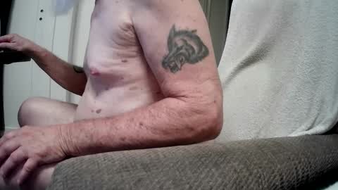 Snapshot of haywired1 chatting on 09/10/25, 05:07 Haywired online show from 09/10/25, 05:07