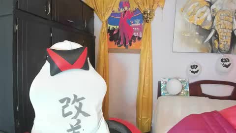 Snapshot of hazbinstudio chatting on 11/04/25, 02:38 hazbinstudio online show from 11/04/25, 02:38