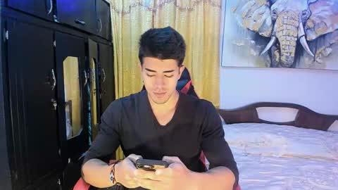 Snapshot of hazbinstudio chatting on 11/27/25, 02:19 hazbinstudio online show from 11/27/25, 02:19