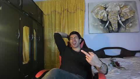 Snapshot of hazbinstudio chatting on 12/16/25, 05:07 hazbinstudio online show from 12/16/25, 05:07