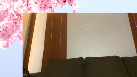 Snapshot of hazel_lust chatting on 12/25/24, 10:37 Hazel Lust online show from 12/25/24, 10:37