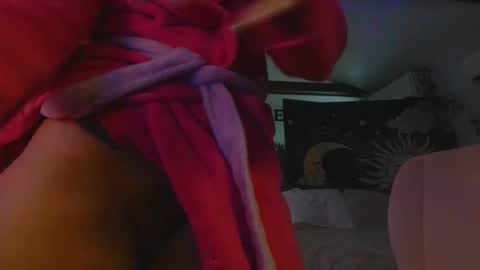 Snapshot of hazel_lyn222 chatting on 10/05/25, 07:23 Hazel online show from 10/05/25, 07:23