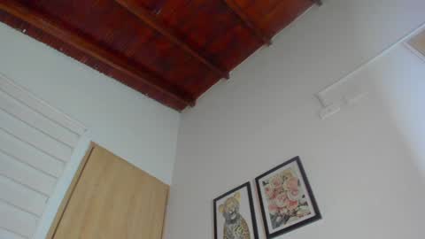 Snapshot of hazel_shy chatting on 01/09/25, 12:35 Im Hazel online show from 01/09/25, 12:35