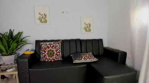 Snapshot of hazel_slim_ chatting on 01/15/26, 03:16 hazel_slim_ online show from 01/15/26, 03:16