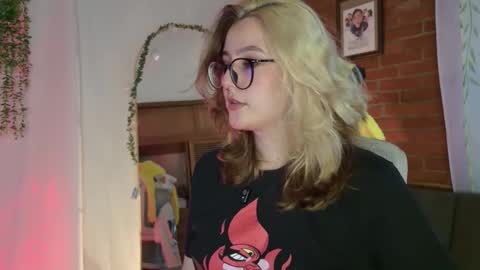 Hazel Brown online show from 03/01/26, 11:07