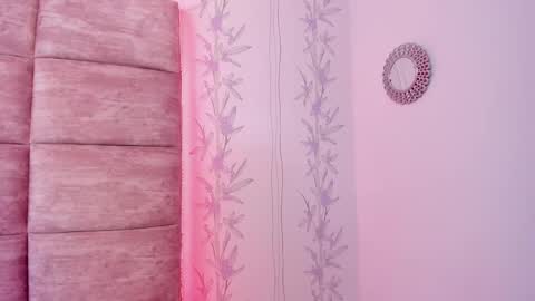 HazelMoret online show from 02/10/25, 06:24