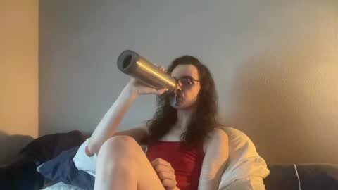 Hazel online show from 04/14/26, 08:26