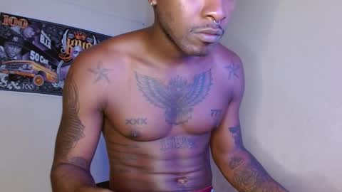 hazlan_420 online show from 10/20/25, 11:32