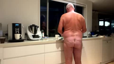 h babe online show from 12/06/24, 06:28