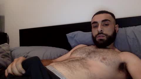 Snapshot of hbabian chatting on 11/24/25, 07:19 hbabian online show from 11/24/25, 07:19