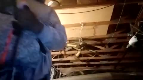 Snapshot of hbdj2164 chatting on 12/14/24, 11:50 hbdj2164 online show from 12/14/24, 11:50