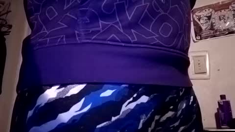 Snapshot of hbdj2164 chatting on 01/12/25, 01:58 hbdj2164 online show from 01/12/25, 01:58