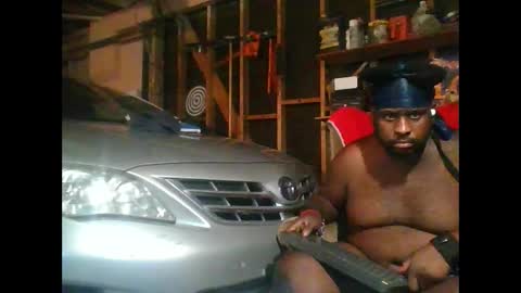 Snapshot of hbdj2164 chatting on 09/28/25, 09:36 hbdj2164 online show from 09/28/25, 09:36