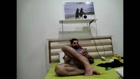 Snapshot of hbkirgird chatting on 03/11/25, 08:20 hbkirgird online show from 03/11/25, 08:20