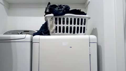 Snapshot of hdrsh08 chatting on 04/25/26, 12:46 hdrsh08 online show from 04/25/26, 12:46