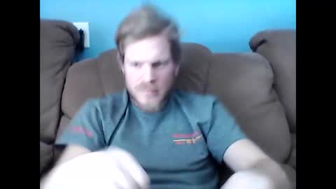 Snapshot of heags83 chatting on 02/07/25, 04:56 heags83 online show from 02/07/25, 04:56