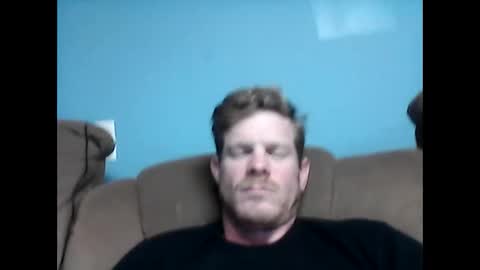 Snapshot of heags83 chatting on 09/27/25, 11:48 heags83 online show from 09/27/25, 11:48