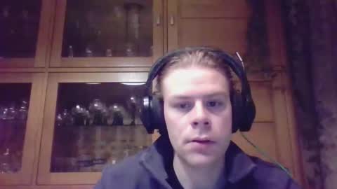 Snapshot of heart1292 chatting on 11/17/25, 10:04 Heart online show from 11/17/25, 10:04