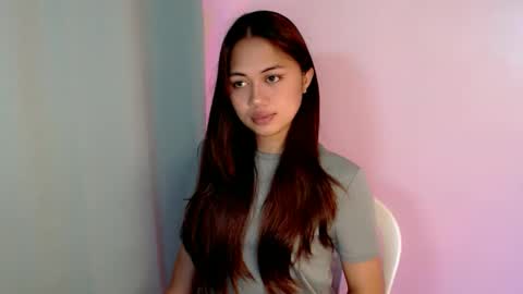 Snapshot of heart_of_asia chatting on 09/18/25, 08:44 Yoshin online show from 09/18/25, 08:44