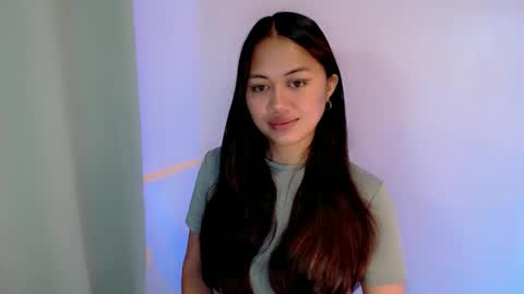 Snapshot of heart_of_asia chatting on 11/15/25, 01:25 Yoshin online show from 11/15/25, 01:25