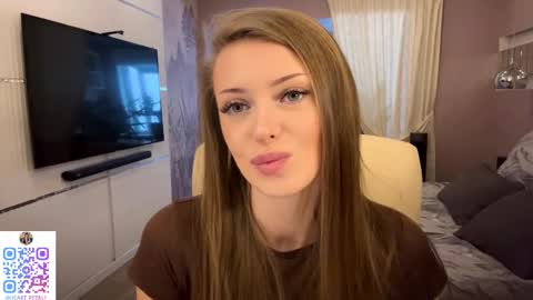 Mona online show from 11/27/25, 09:22