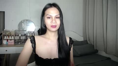 heather_bbyy online show from 09/28/25, 04:23