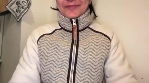 Snapshot of heatherfish chatting on 02/26/26, 08:52 heatherfish online show from 02/26/26, 08:52