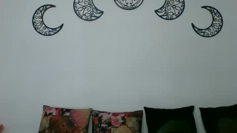  Heaven  online show from 02/22/25, 06:52