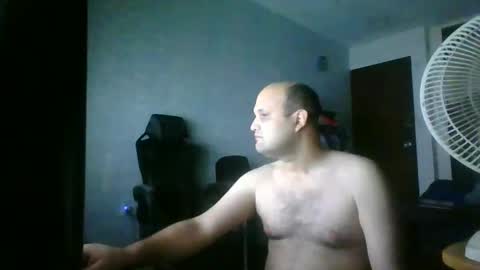 Heavy Rebell online show from 12/15/25, 08:51