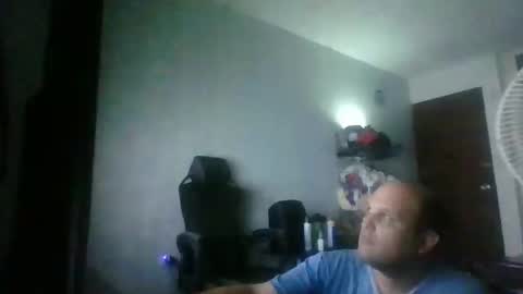 Heavy Rebell online show from 05/18/26, 03:35