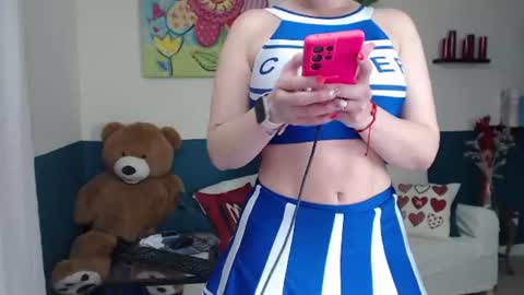 hebelongs2her online show from 06/15/26, 07:38