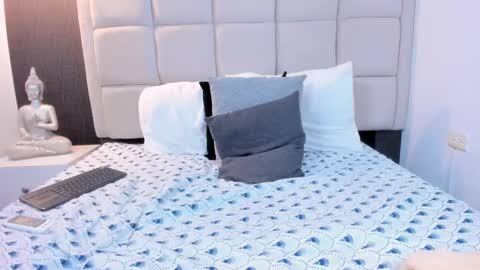 Keira Hecate online show from 03/12/25, 12:53