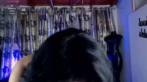 Snapshot of hecate_doll chatting on 06/27/26, 04:12 hecate_doll online show from 06/27/26, 04:12