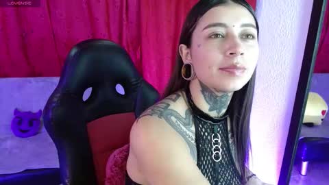 Hecate Queen online show from 02/09/26, 10:36