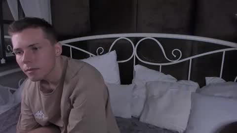 Hector online show from 11/06/25, 11:11