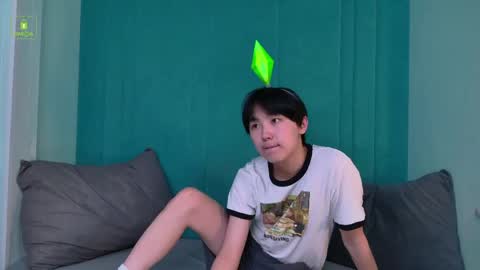 HEEJIN online show from 05/25/26, 10:21