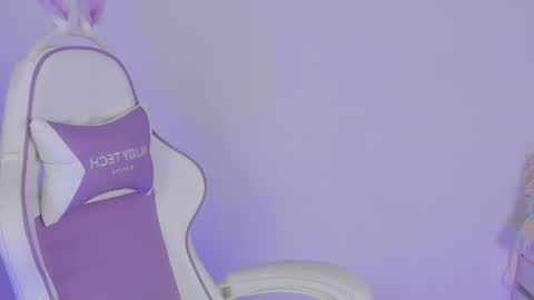 IM EMY online show from 04/28/26, 01:49