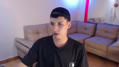 Snapshot of hefesto_69 chatting on 12/27/24, 09:43 hefesto_69 online show from 12/27/24, 09:43