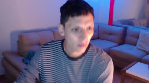 Snapshot of hefesto_69 chatting on 01/05/25, 12:09 hefesto_69 online show from 01/05/25, 12:09