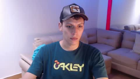 Snapshot of hefesto_69 chatting on 01/08/25, 08:18 hefesto_69 online show from 01/08/25, 08:18