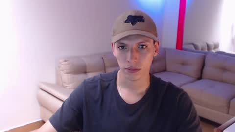 Snapshot of hefesto_69 chatting on 01/17/25, 08:11 hefesto_69 online show from 01/17/25, 08:11