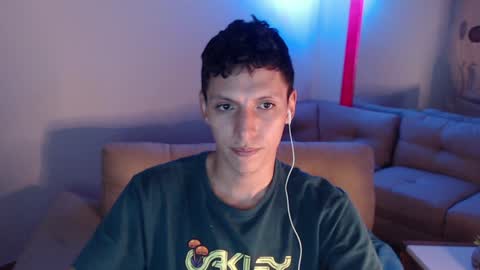 Snapshot of hefesto_69 chatting on 01/23/25, 12:46 hefesto_69 online show from 01/23/25, 12:46