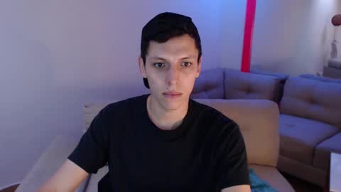 Snapshot of hefesto_69 chatting on 02/15/25, 09:59 hefesto_69 online show from 02/15/25, 09:59