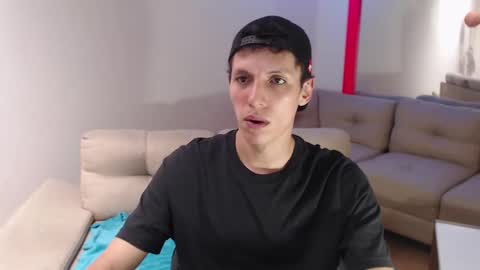 Snapshot of hefesto_69 chatting on 02/27/25, 08:09 hefesto_69 online show from 02/27/25, 08:09