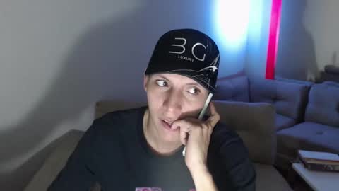 Snapshot of hefesto_69 chatting on 09/13/25, 11:59 hefesto_69 online show from 09/13/25, 11:59