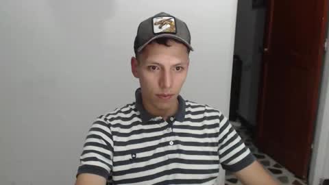 Snapshot of hefesto_69 chatting on 11/06/25, 03:40 hefesto_69 online show from 11/06/25, 03:40