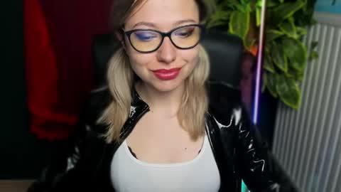 Heidi online show from 06/01/26, 04:36
