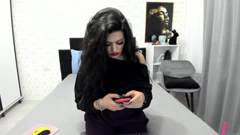 Heidi online show from 04/01/26, 03:07